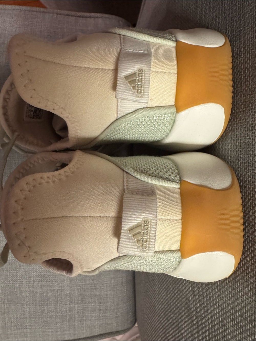 adidas Cloudfoam Knit Sneakers in Pale Mint - Picture 2 of 4